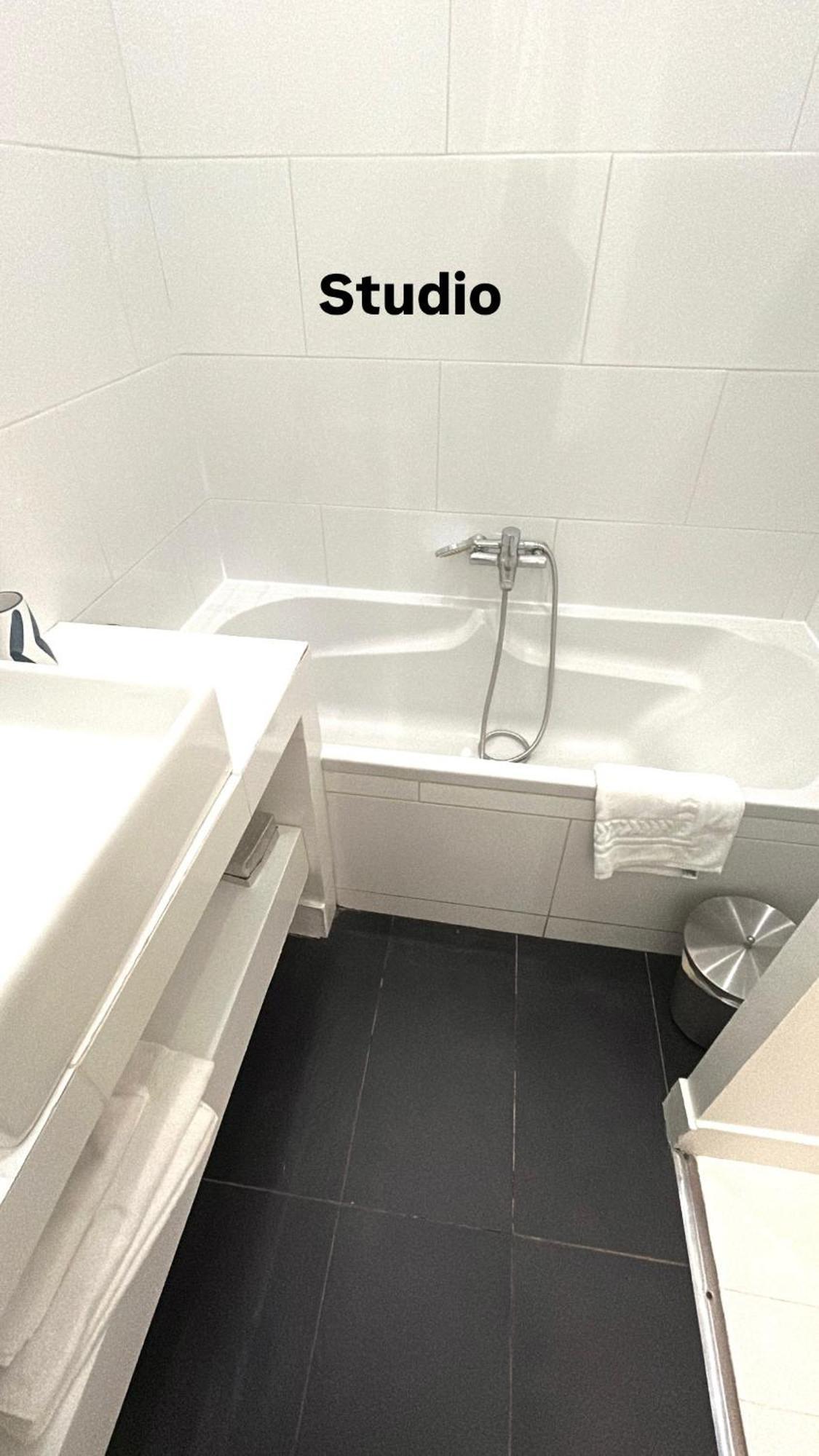 מרסיי Sainte Apartments מראה חיצוני תמונה